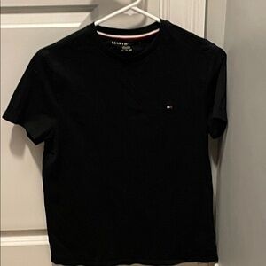 Tommy Hilfiger Men's Classic Black Tee